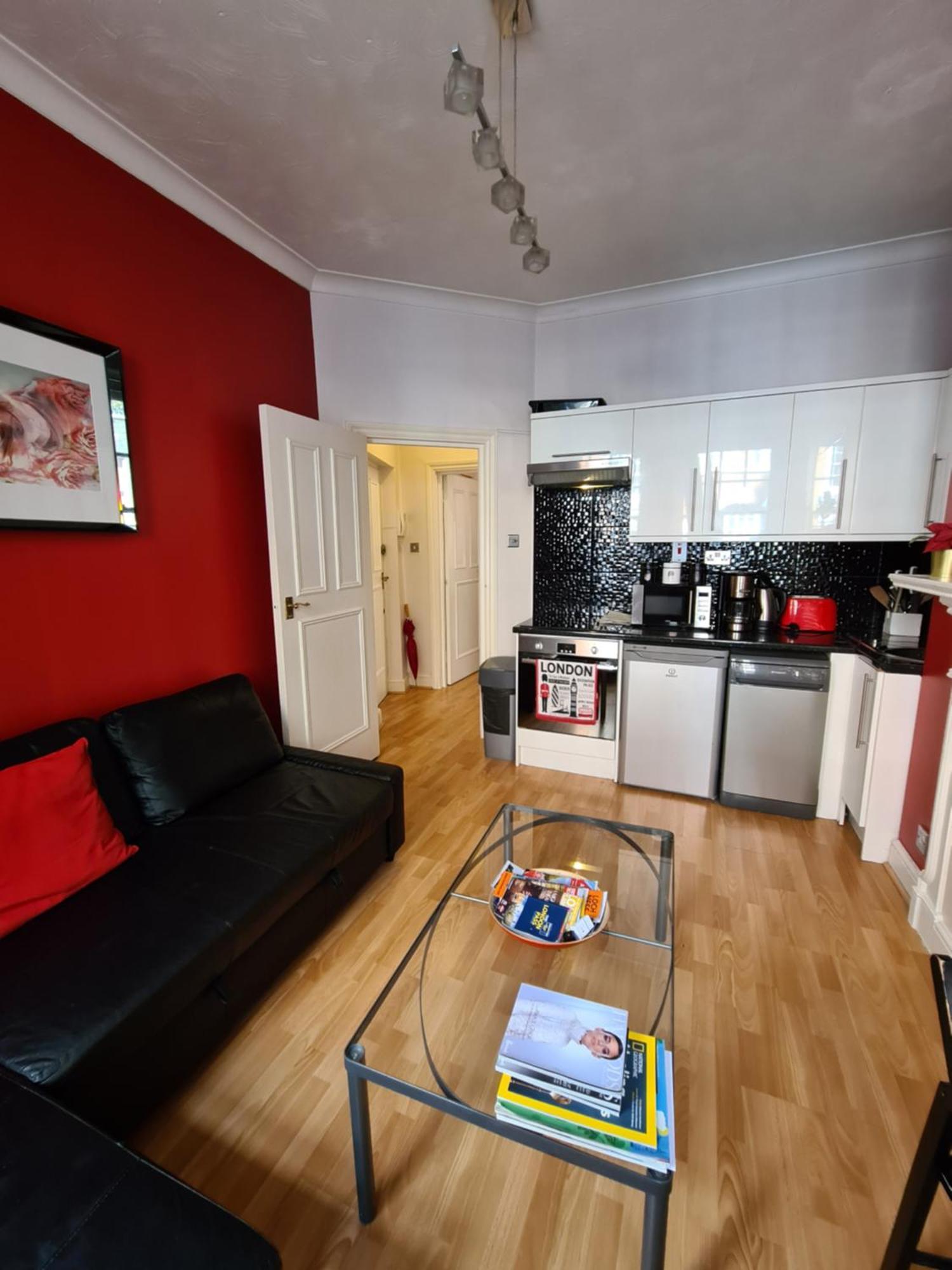 Cozy Flat, 5 Minute Walk To Oxford Circus Apartment ลอนดอน ภายนอก รูปภาพ