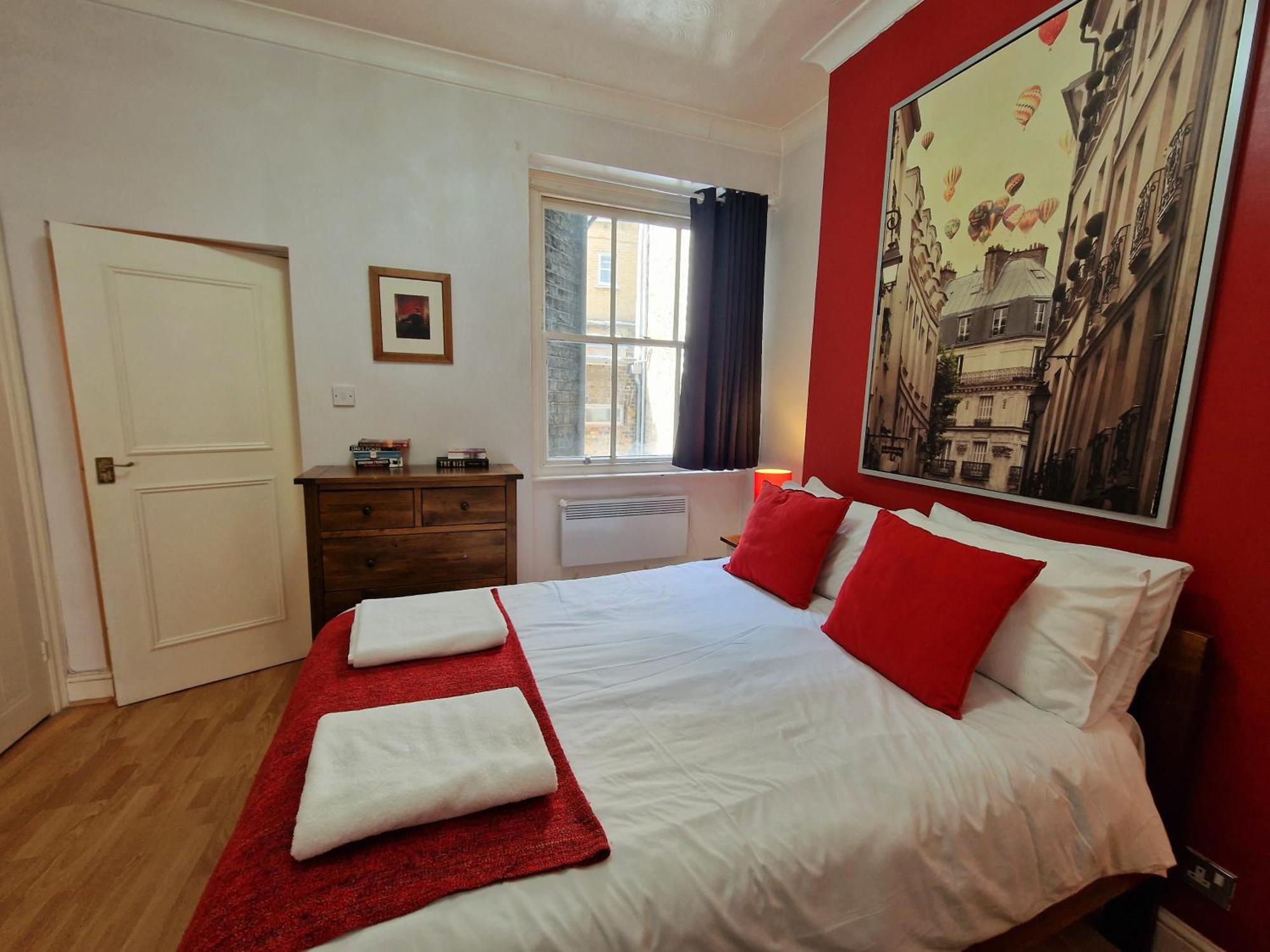 Cozy Flat, 5 Minute Walk To Oxford Circus Apartment ลอนดอน ภายนอก รูปภาพ