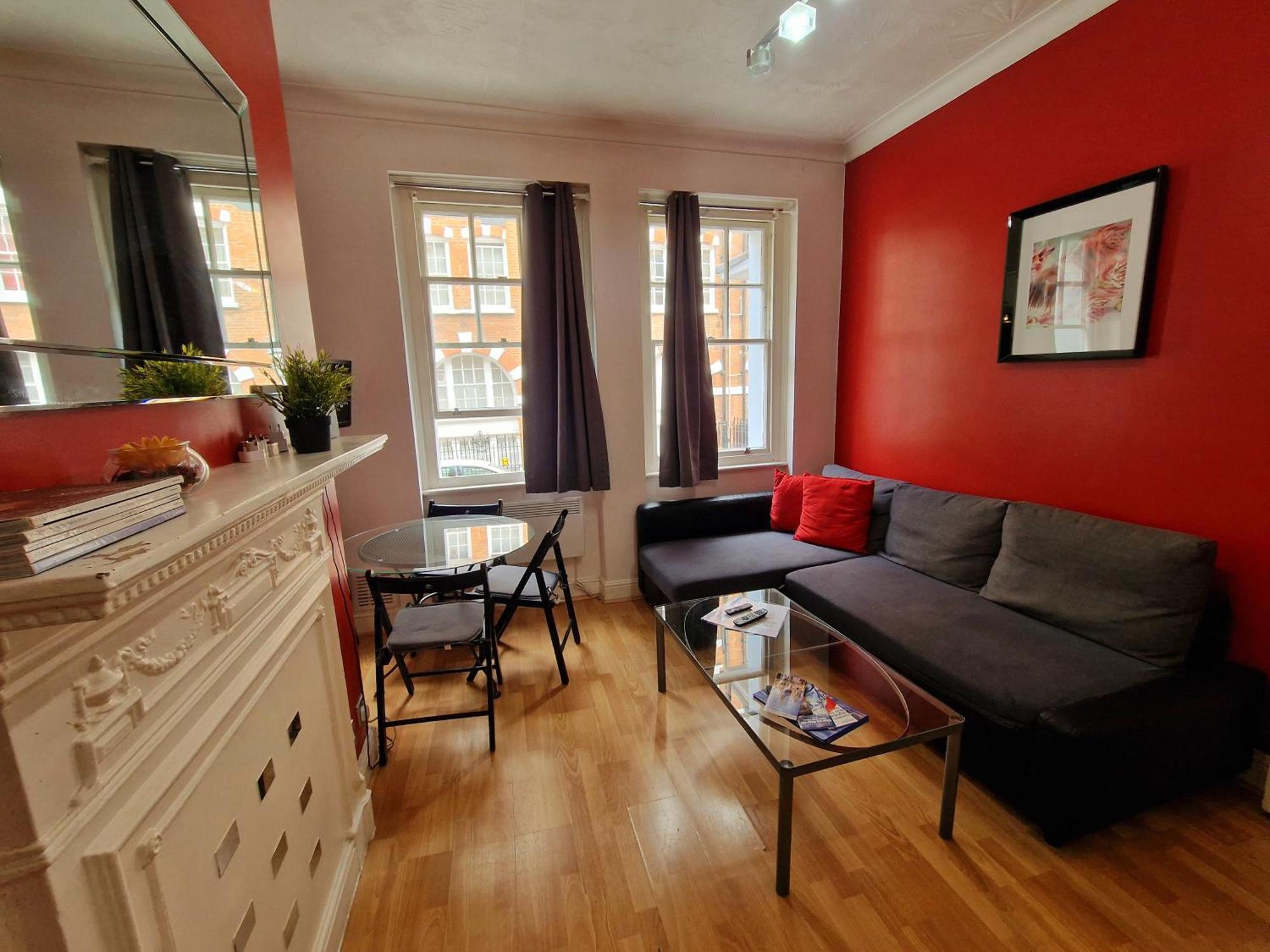 Cozy Flat, 5 Minute Walk To Oxford Circus Apartment ลอนดอน ภายนอก รูปภาพ